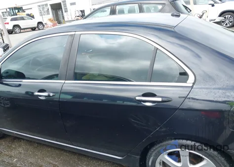 2005 Acura Tsx из США, поврежденный, VIN JH4CL95805C017652